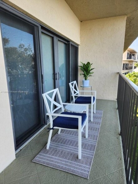 624 SW Saint Lucie Crescent Unit 303, Stuart, FL 34994