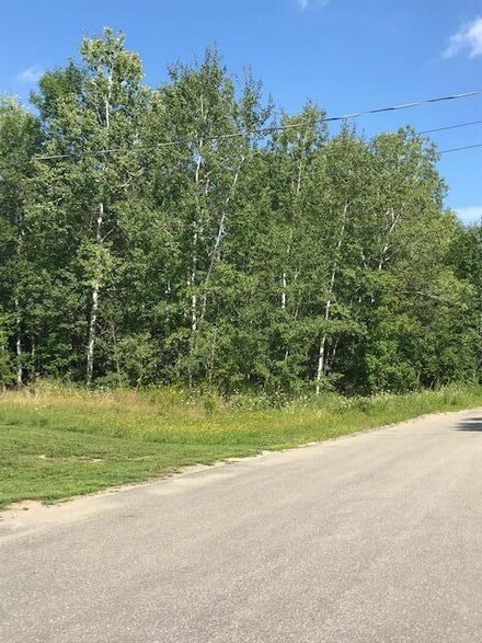 0 Newcombe Dr Unit 1464340, Winslow, ME 04901