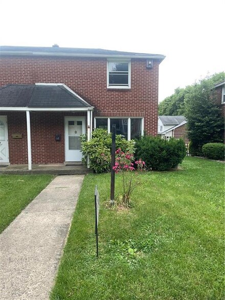 2042 W Pennsylvania St, Allentown, PA 18104