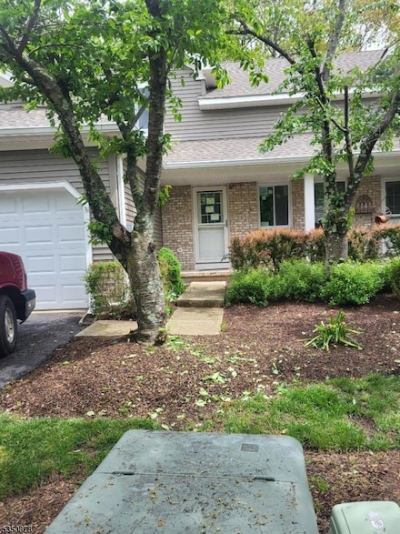 11 Sundance Terrace, Hamburg, NJ 07419