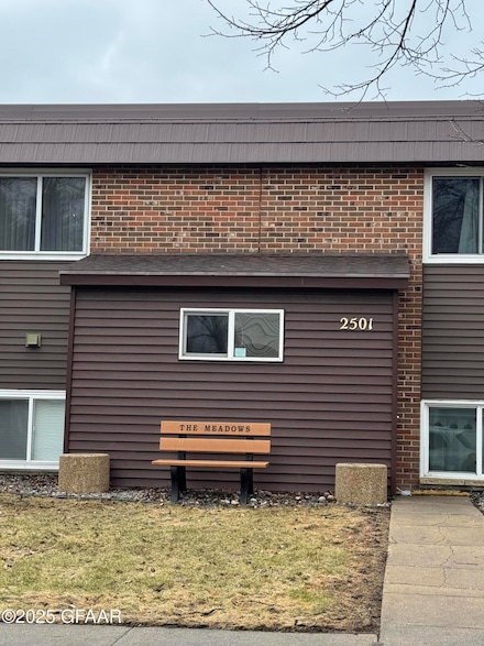 2501 26th Ave S Unit 15, Grand Forks, ND 58201
