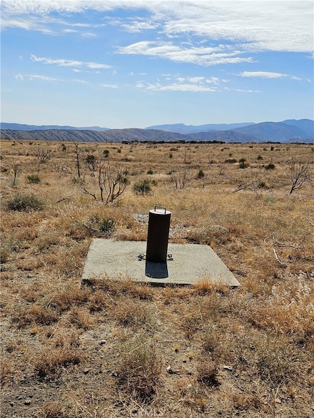 118 East Ave S, Juniper Hills, CA 93543