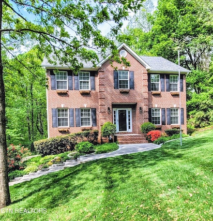 1647 Ila Perdue Dr, Knoxville, TN 37931
