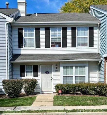 386 Inwood Ct, Somerset, NJ 08873