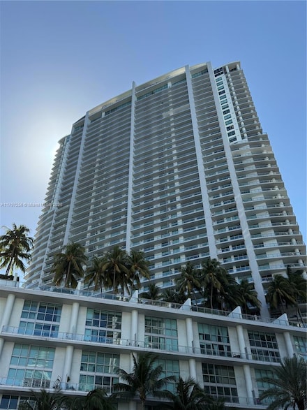90 SW 3rd St Unit 3601, Miami, FL 33130