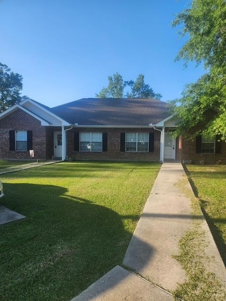 701 Carroll St, Picayune, MS 39466