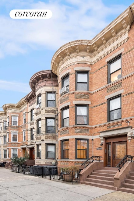 59-26 Catalpa Ave, Flushing, NY 11385