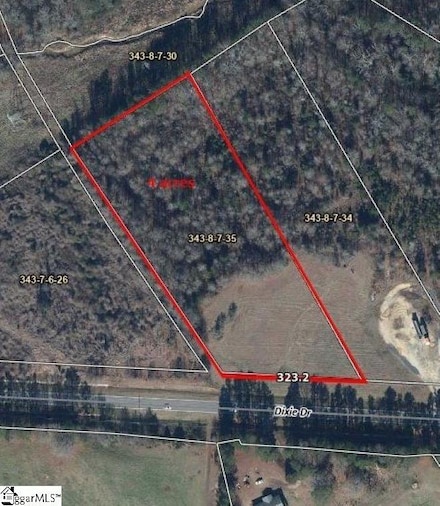 598 Dixie Dr, Newberry, SC 29108