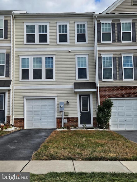 178 Solara Dr, Winchester, VA 22602