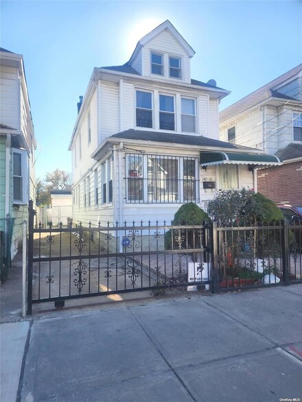 147-10 119th Ave, Jamaica, NY 11436