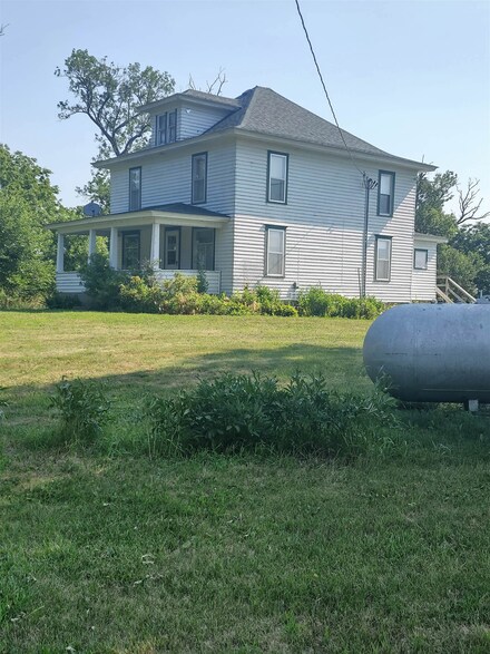 5075 130th St, Dolliver, IA 50531