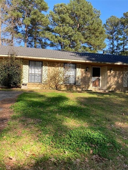 9517 Royalton Dr, Shreveport, LA 71118