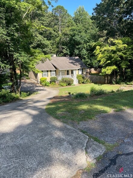 190 Kirkwood Dr, Athens, GA 30606