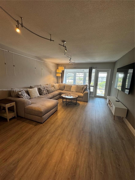 1000 SW 12th St Unit 301, Fort Lauderdale, FL 33315
