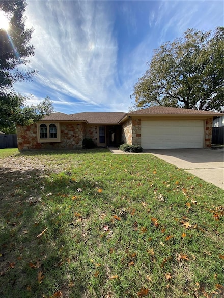 1124 Dove Hollow Rd, Granbury, TX 76048