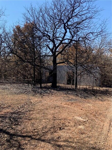 333899 E Timber Trail Dr, Wellston, OK 74881