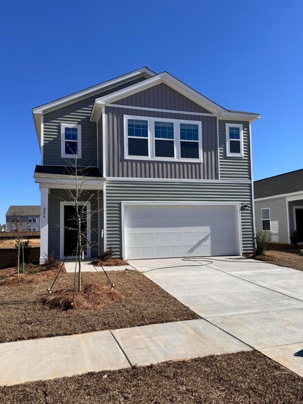 208 Phoenix Dr, Summerville, SC 29461