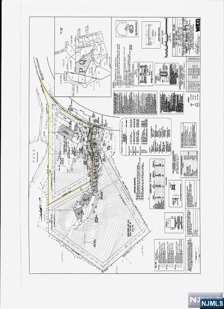 705 Sneider Ln, Franklin Lakes, NJ 07417