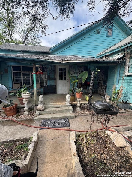 124 E Fest St, San Antonio, TX 78204