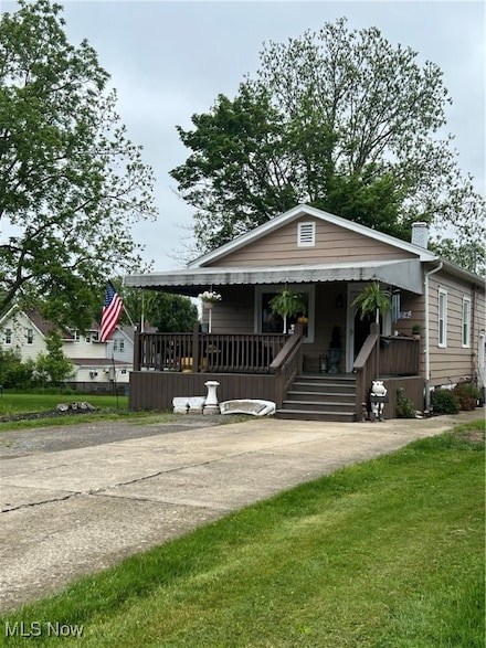 724 8th St, Struthers, OH 44471