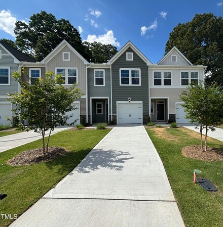 221 Peebles Dr Unit 66, Smithfield, NC 27577