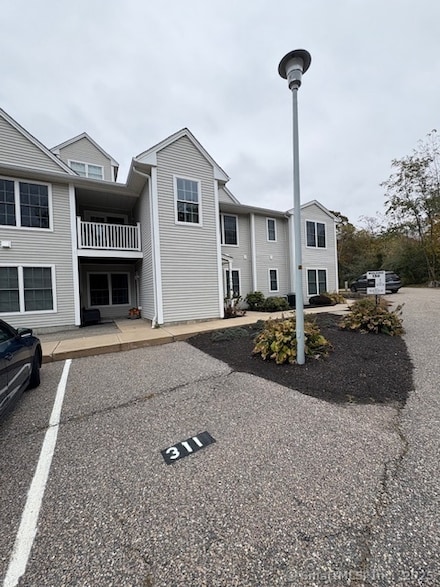 130 Meridian St Unit 311, Groton, CT 06340