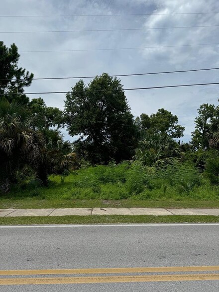 157 Avenue A, Port St. Joe, FL 32456