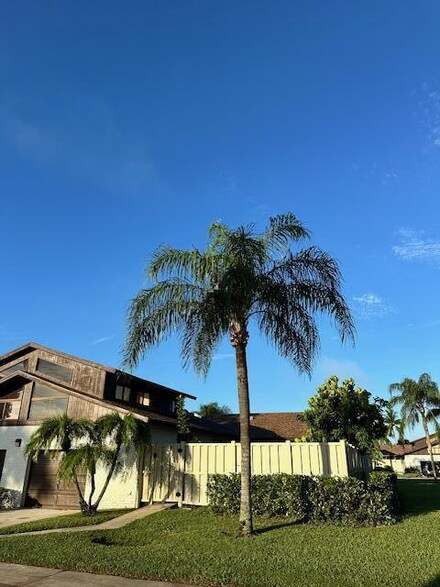 9550 Boca Gardens Pkwy Unit B, Boca Raton, FL 33496