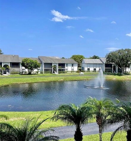 1009 Green Pine Blvd Unit 83, West Palm Beach, FL 33409