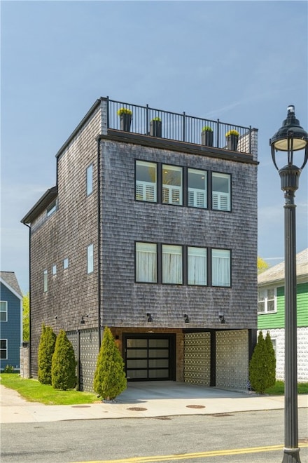 127 Boon St, Narragansett, RI 02882