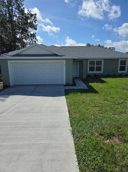 25 Locust Loop Dr, Ocala, FL 34472