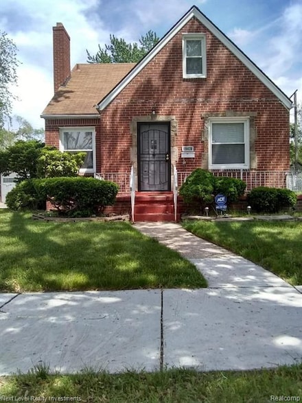 19428 Gallagher St, Detroit, MI 48234