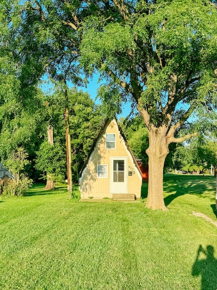 400 N Locust St, Arcola, IL 61910