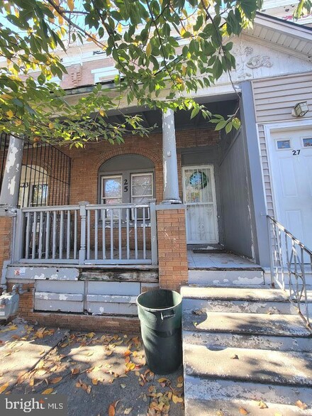 25 N 28th St, Camden, NJ 08105