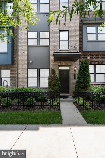 6647 Rhode Island Ave, Riverdale, MD 20737