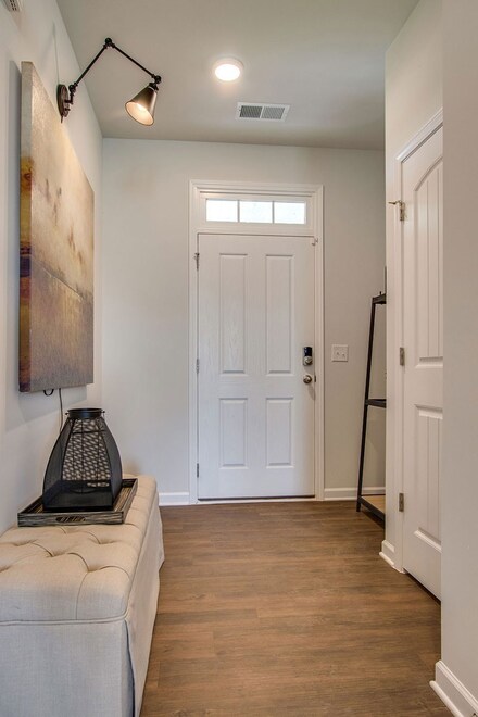 107 Olivia Cir, Chapel Hill, TN 37034