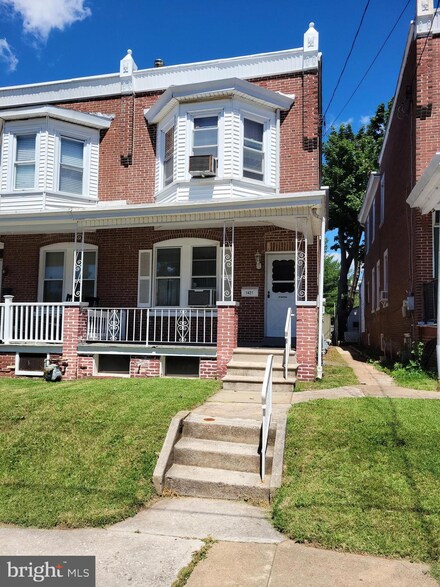 1421 Locust St, Norristown, PA 19401