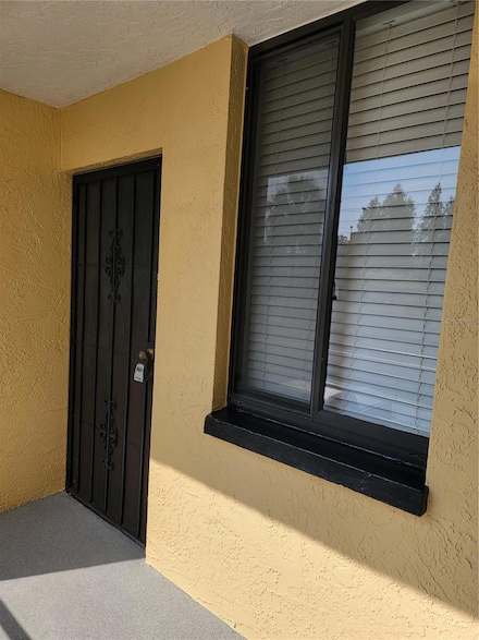 2424 W Tampa Bay Blvd Unit M201, Tampa, FL 33607