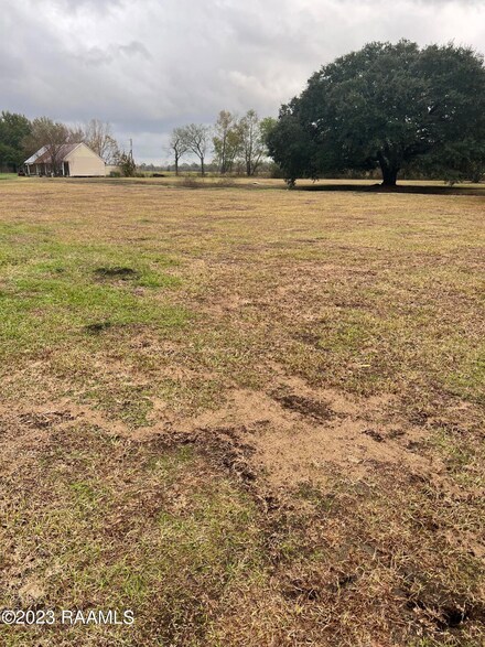 1225 Cypress Island Hwy, Saint Martinville, LA 70582