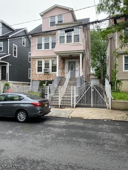 175 Goodwin Ave, Newark, NJ 07112
