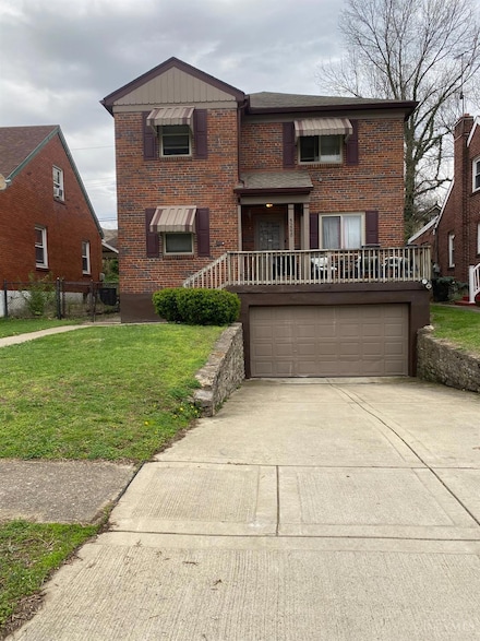 5208 Lillian Dr, Cincinnati, OH 45237