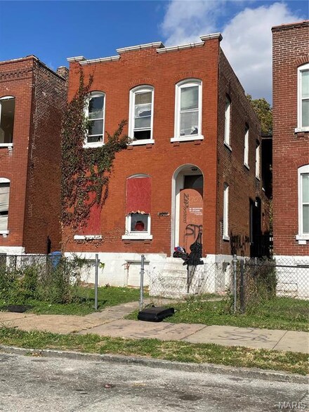 3707 Aldine Ave, Saint Louis, MO 63113