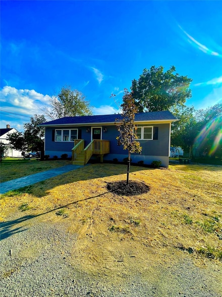 5 Bordens Rd, Johnson, NY 10933