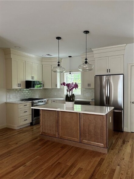 27 Kensington Way Unit 27, Johnston, RI 02919