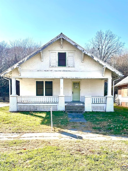 219 N Mission St, Council Grove, KS 66846