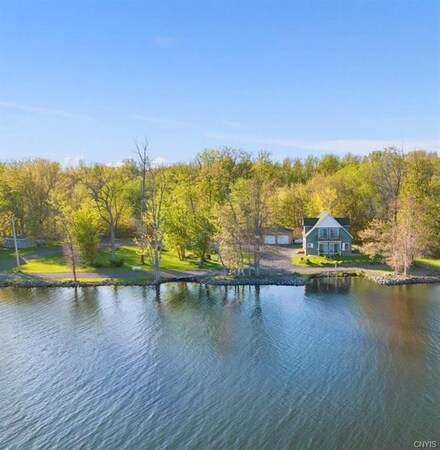43 N Shore Extended, Phoenix, NY 13135