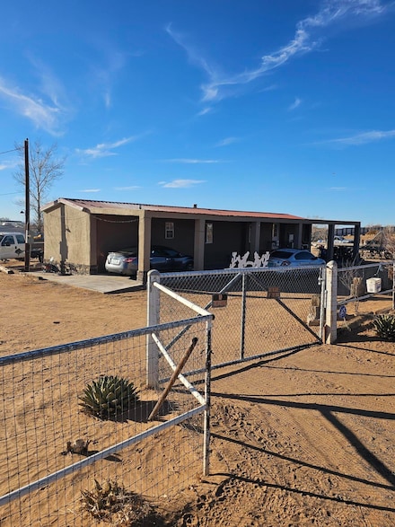 68 High Mesa Rd, Los Lunas, NM 87031