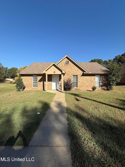 1766 Dorchester Dr, Southaven, MS 38671