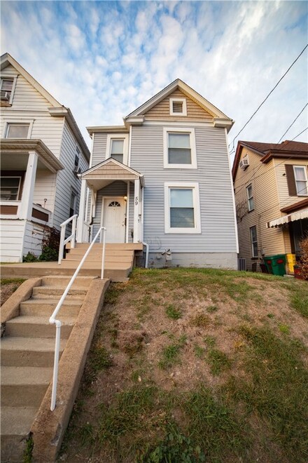 59 Seminole Ave, Washington, PA 15301