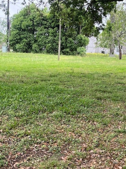 0 Evans St, Angleton, TX 77515
